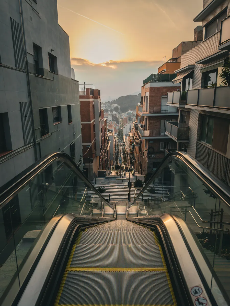 escalator